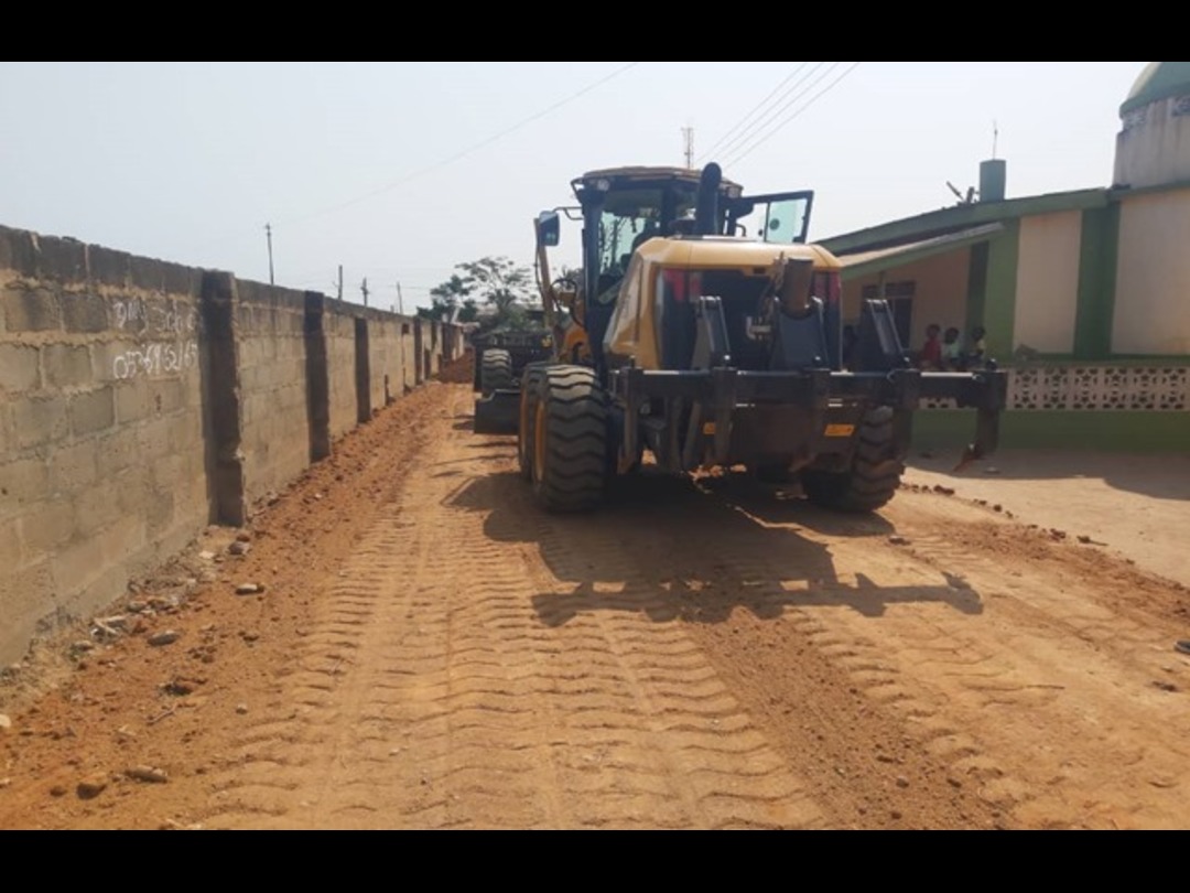 Gravelling of Tankokrom Road Completed
